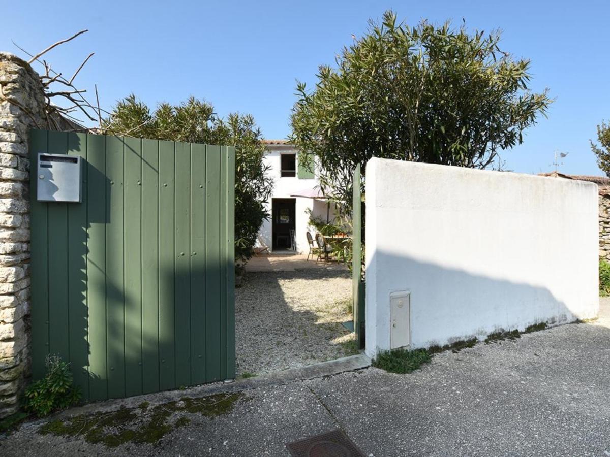 Saint-Clément-des-Baleines Maison De Charme Avec Cour, 2 Chambres, Cuisine Equipee, Proche Village St Clement Des Baleines - Fr-1-434-74 מראה חיצוני תמונה