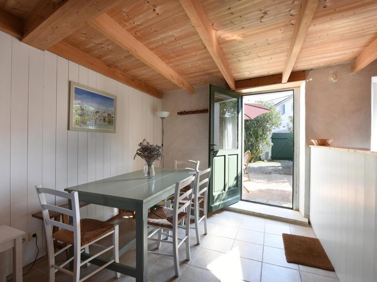 Saint-Clément-des-Baleines Maison De Charme Avec Cour, 2 Chambres, Cuisine Equipee, Proche Village St Clement Des Baleines - Fr-1-434-74 מראה חיצוני תמונה